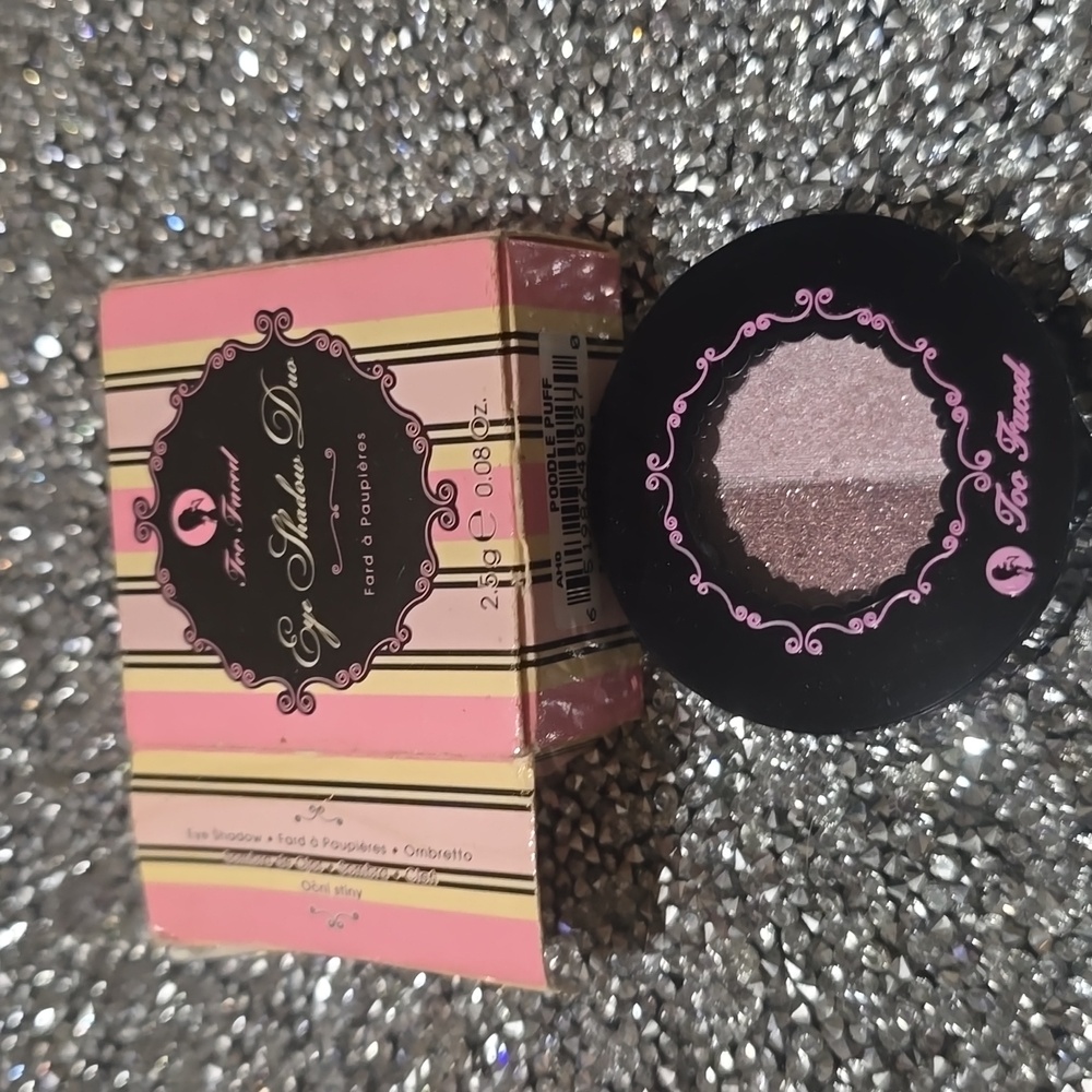 ❇️POODLE PUFF Too Faced RARE DISCONTINUED Eyeshadow Duo NWT